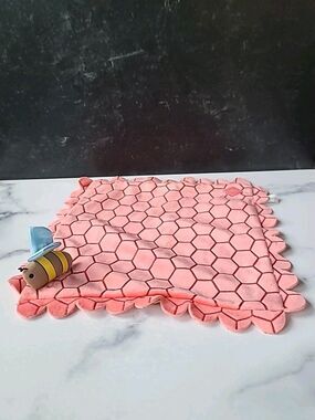 Disney Parks Babies Winnie The Pooh Plush Bee Honey Comb Blanket Lovey Swaddle